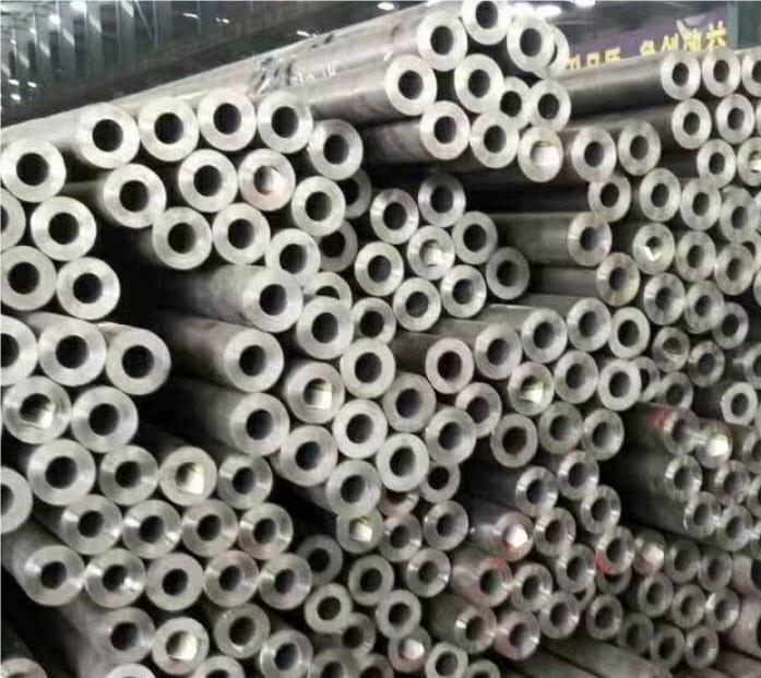 昌都GB8162结构用无缝钢管