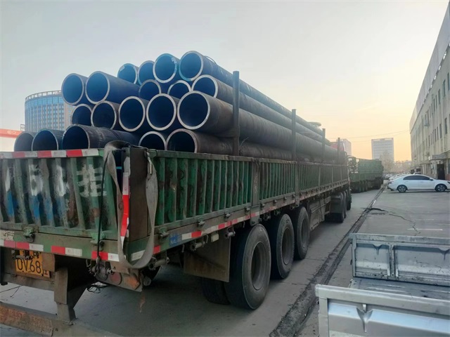 昌都45#结构无缝钢管