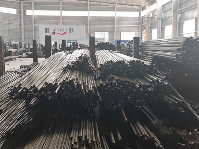 昌都精密冷轧无缝钢管